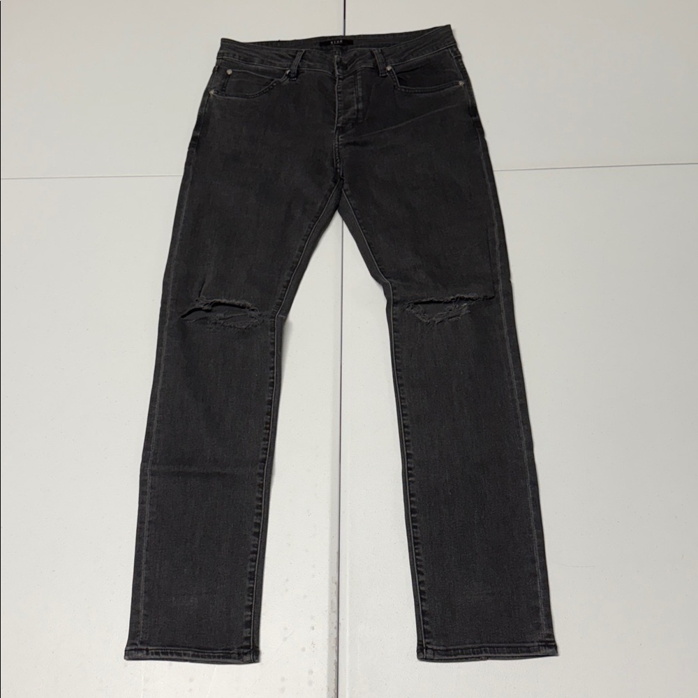 Neuw Gray Iggy Skinny Jeans w/ Ripped knee